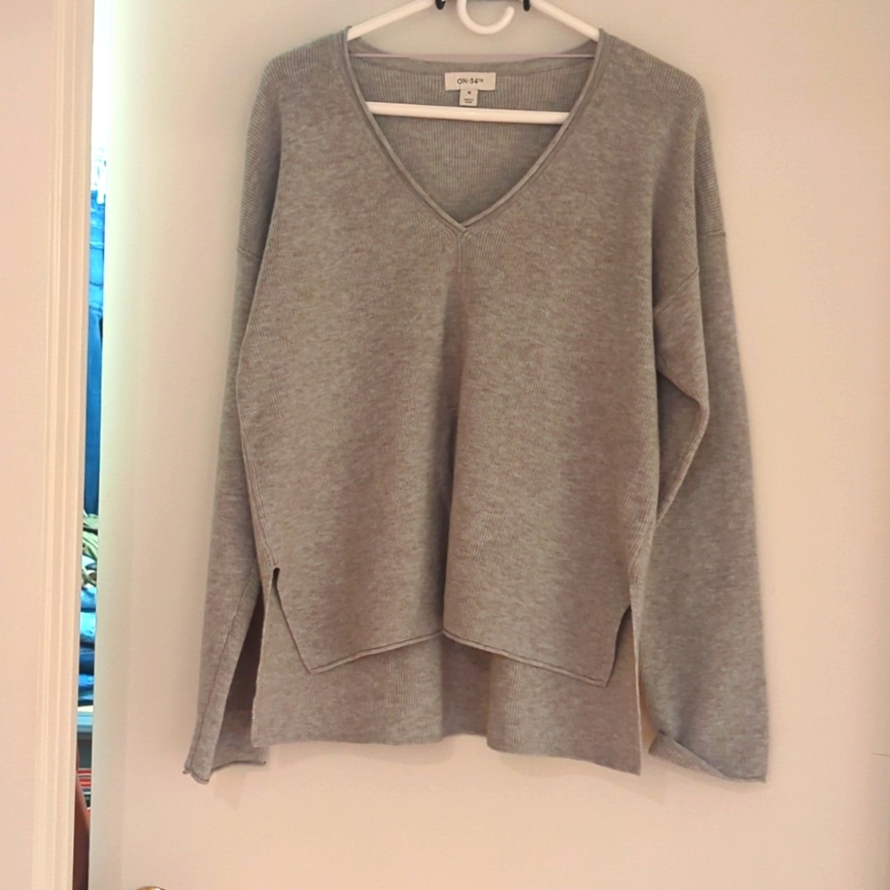 On 34th grey women's V Neck sweater size medium